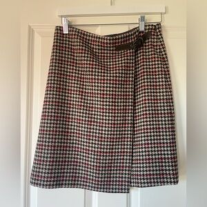 Boden Houndstooth Skirt - Black, White, and Red